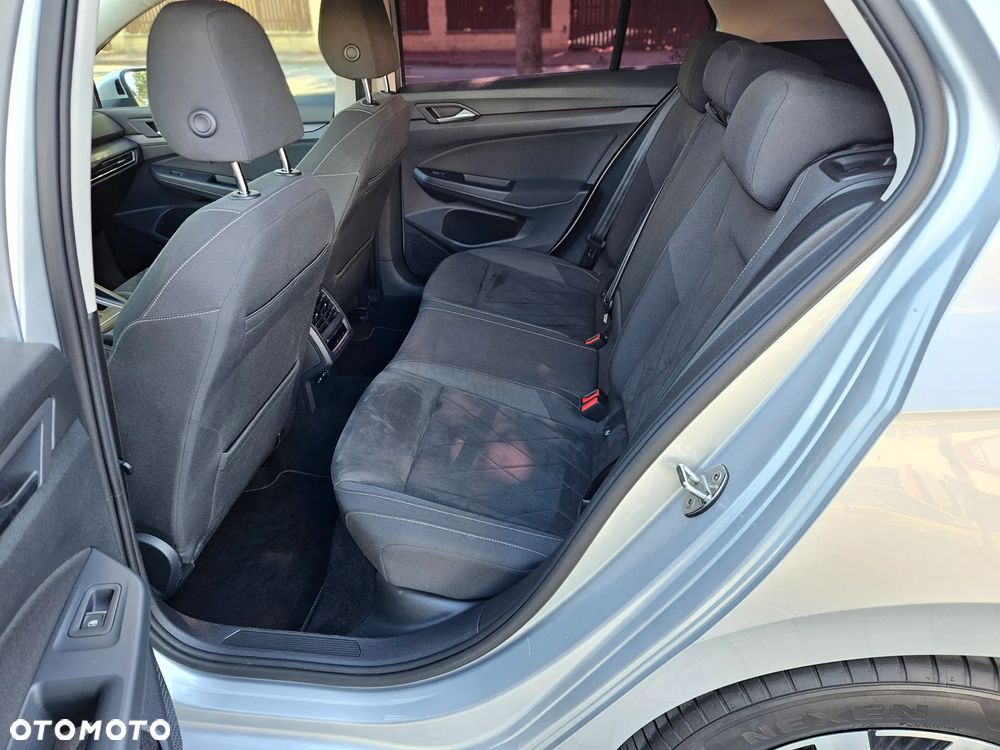 Volkswagen Golf VIII 1.4 TSI Plug-In Hybrid Style DSG - 15