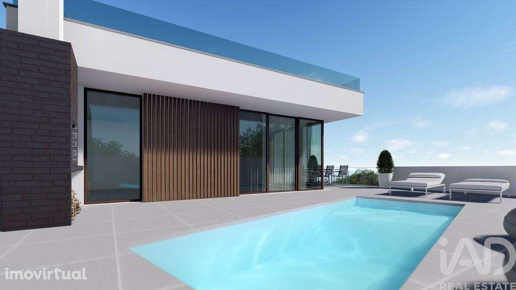 Casa T3 em Tornada e Salir do Porto de 211,00 m2 - Grande imagem: 4/8