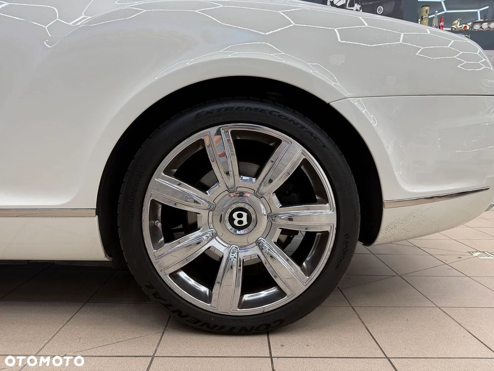 Bentley Continental GT Standard - 15