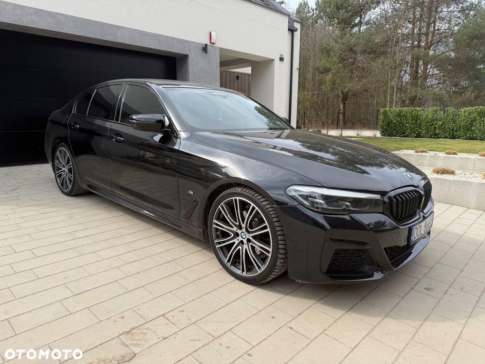 BMW Seria 5 520d M Sport Edition - 6