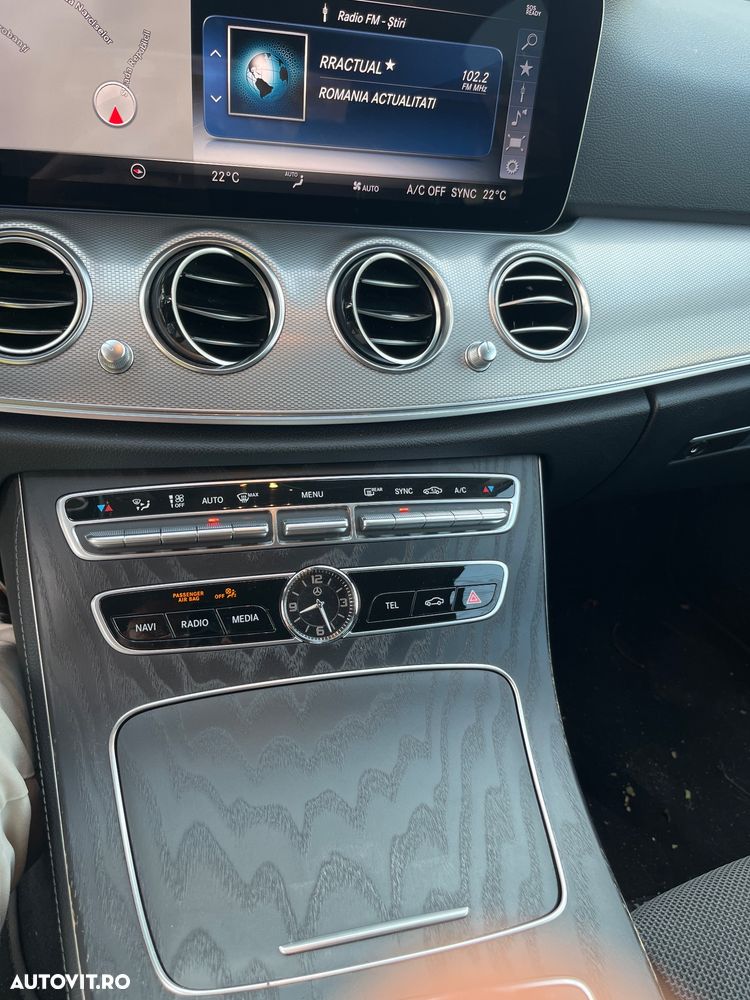 Mercedes-Benz E 220 d 4MATIC Aut. - 6