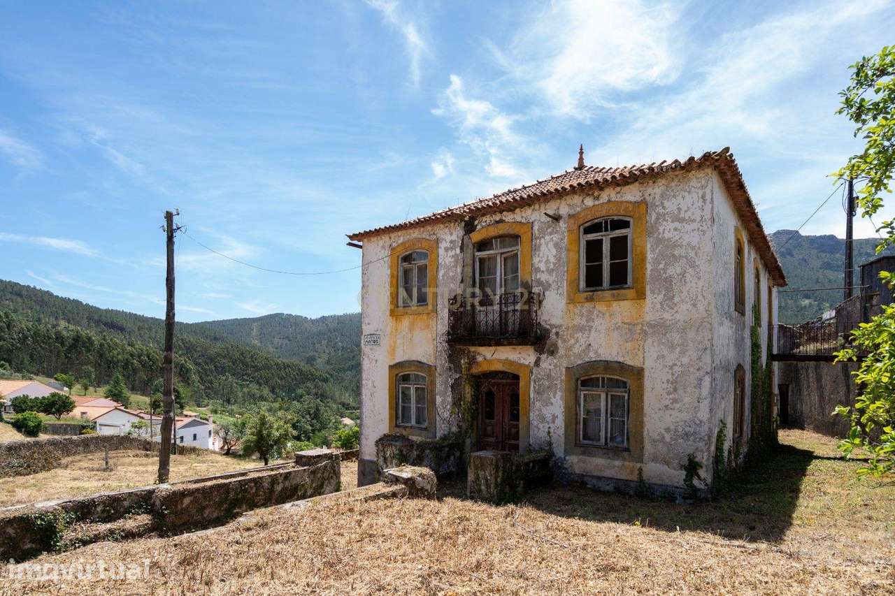 Quinta com duas casas independentes para restaurar e poço - Grande imagem: 2/50