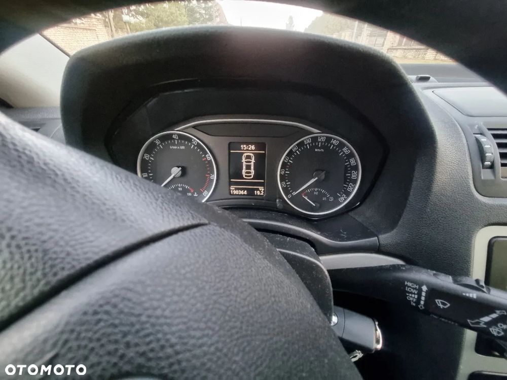 Skoda Octavia 1.8 TSI FAMILY - 23