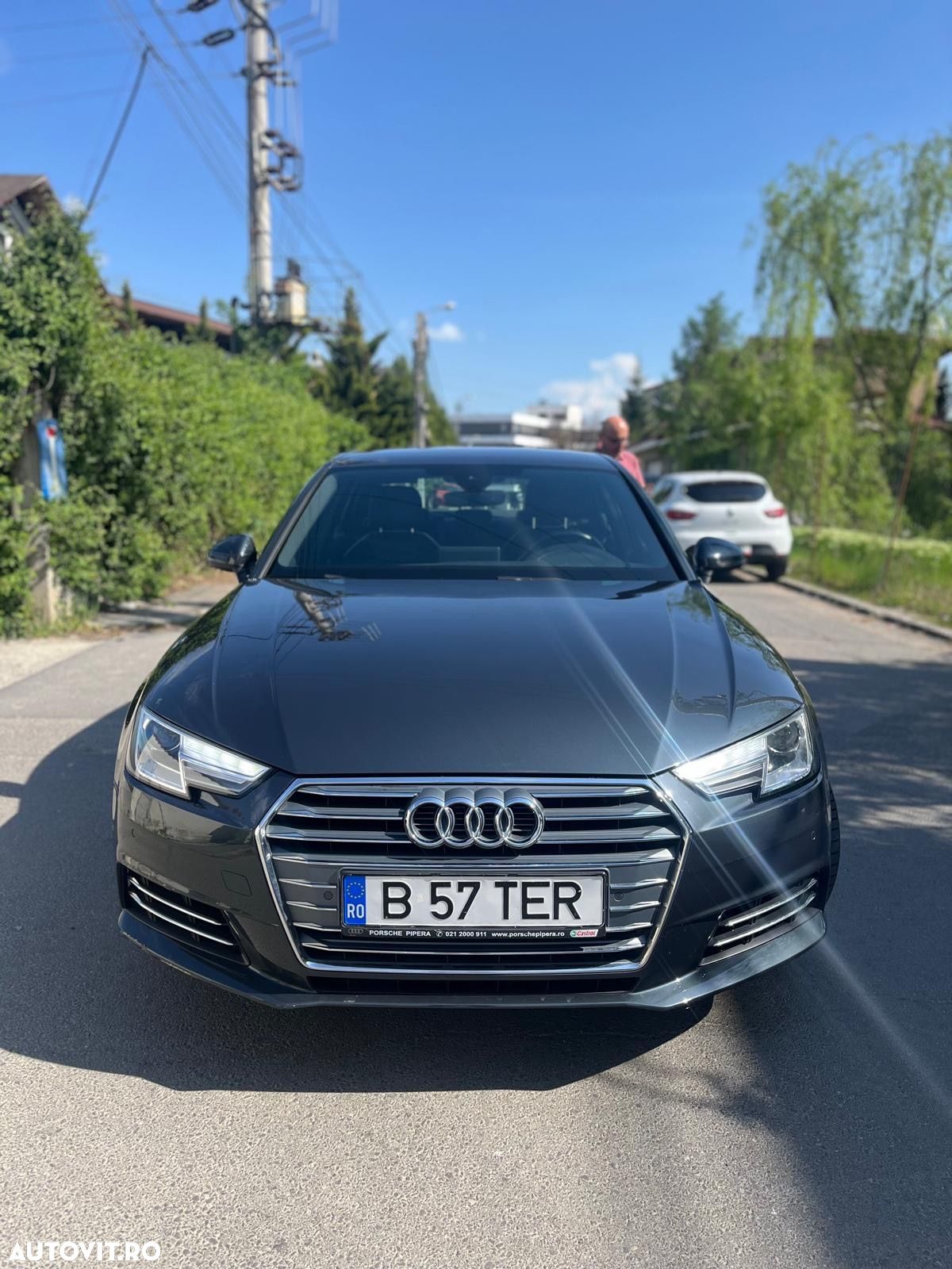 Audi A4 - 1