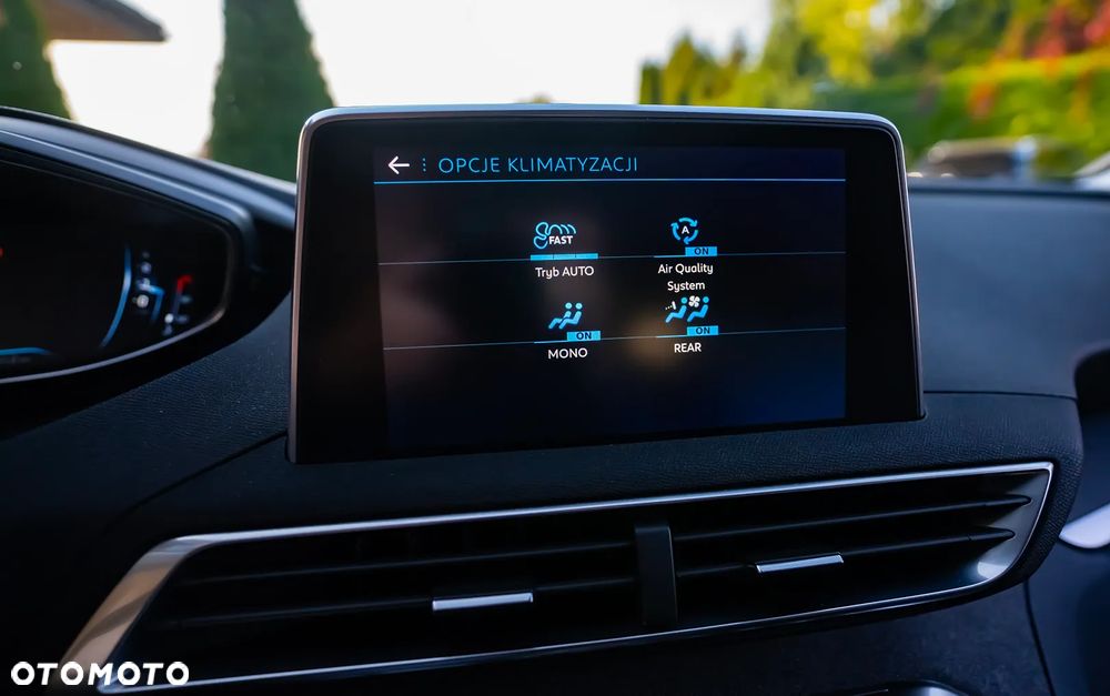 Peugeot 5008 BlueHDi 120 EAT6 Allure - 38