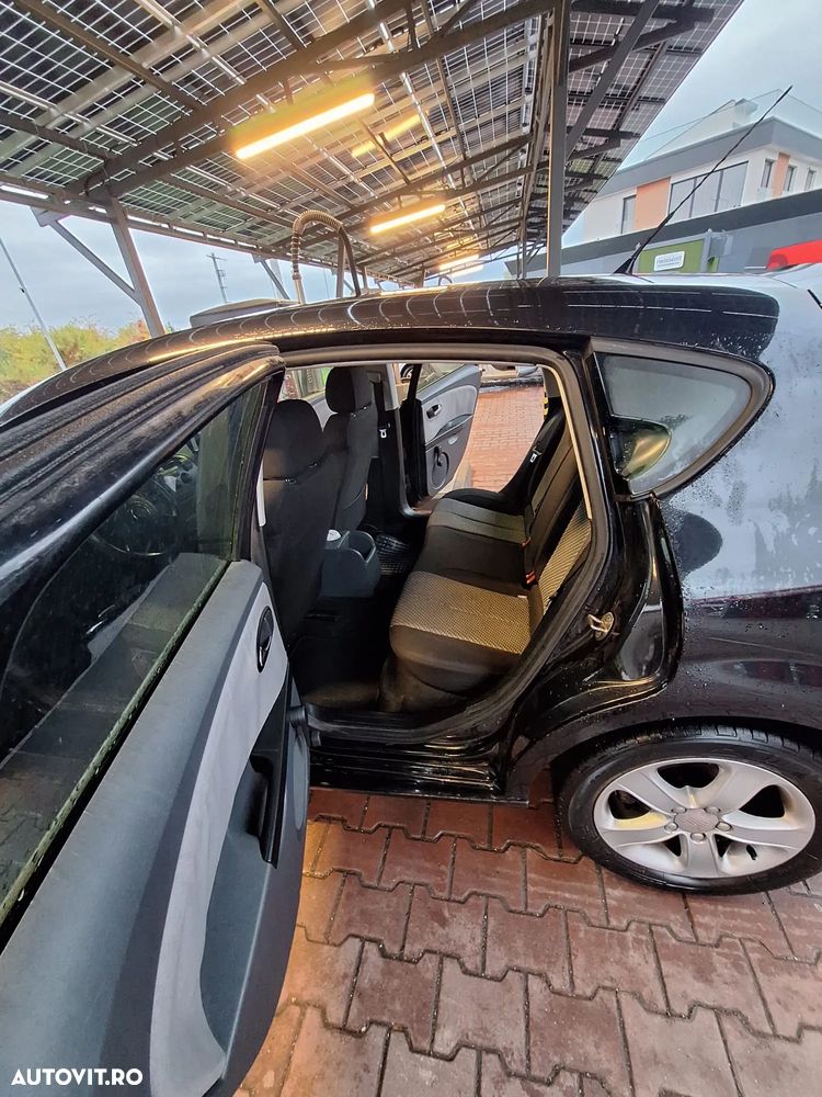 Seat Leon 1.6 Reference - 12