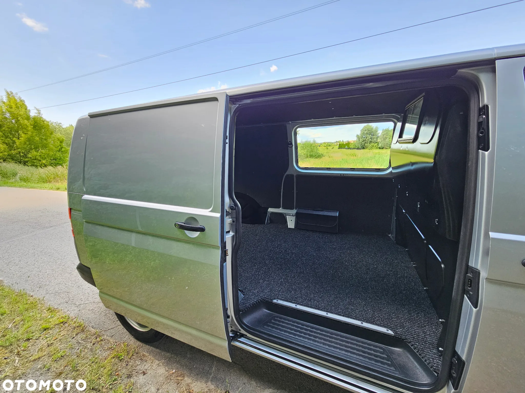 Volkswagen Transporter T5 TDI L2 - 12