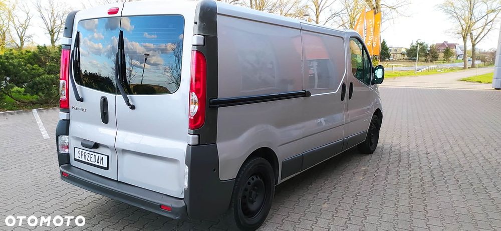 Renault Trafic - 6