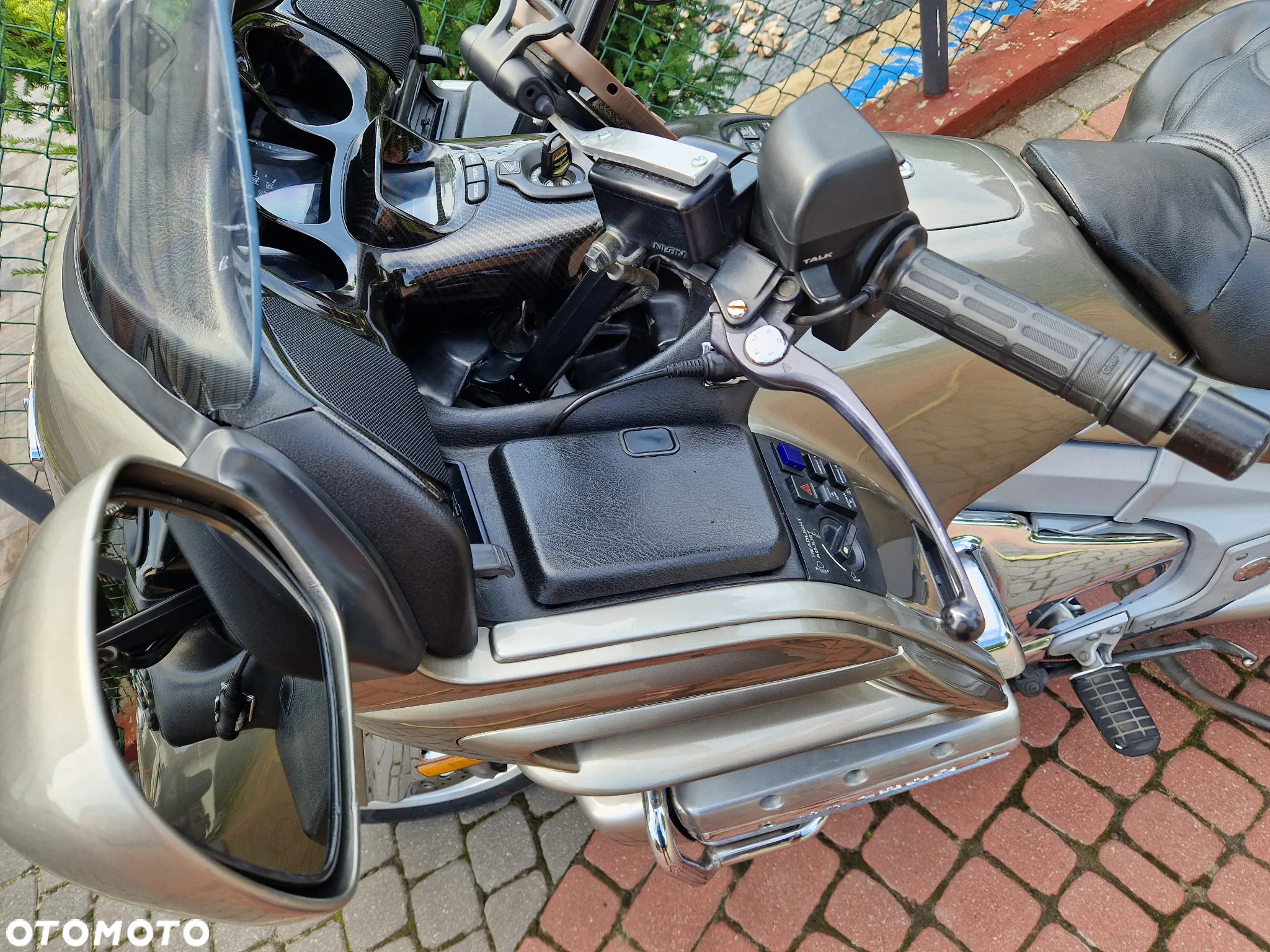 Honda GL - 8