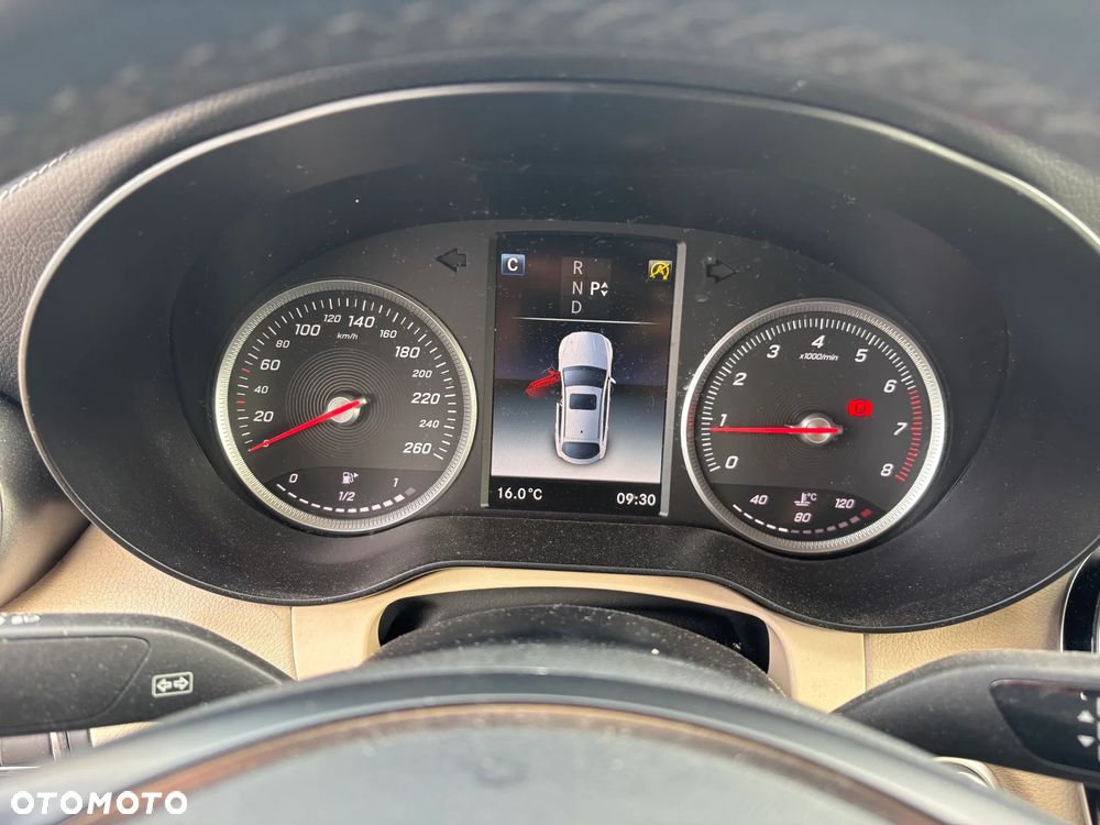 Mercedes-Benz GLC 250 4-Matic - 10