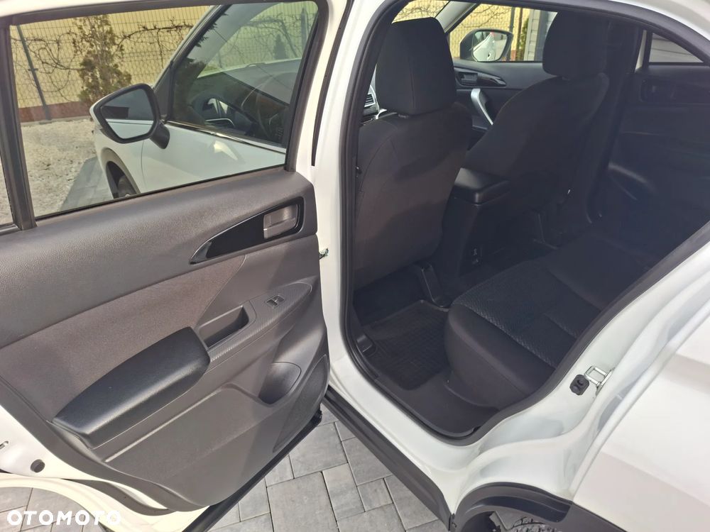 Mitsubishi Eclipse Cross 1.5 T-MIVEC ClearTec CVT 2WD Intro Edition - 26