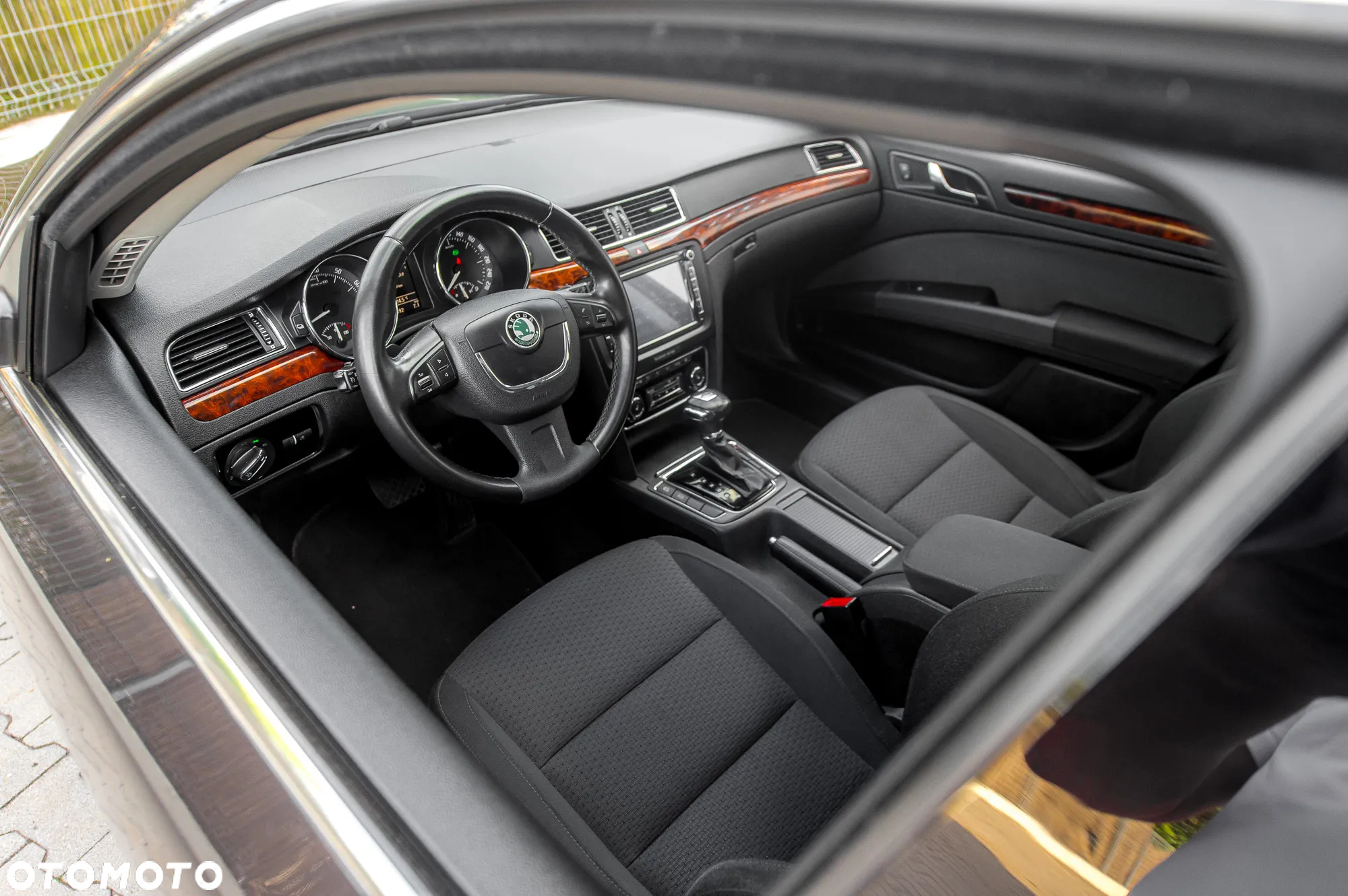 Skoda Superb 1.8 TSI DSG Exclusive - 18