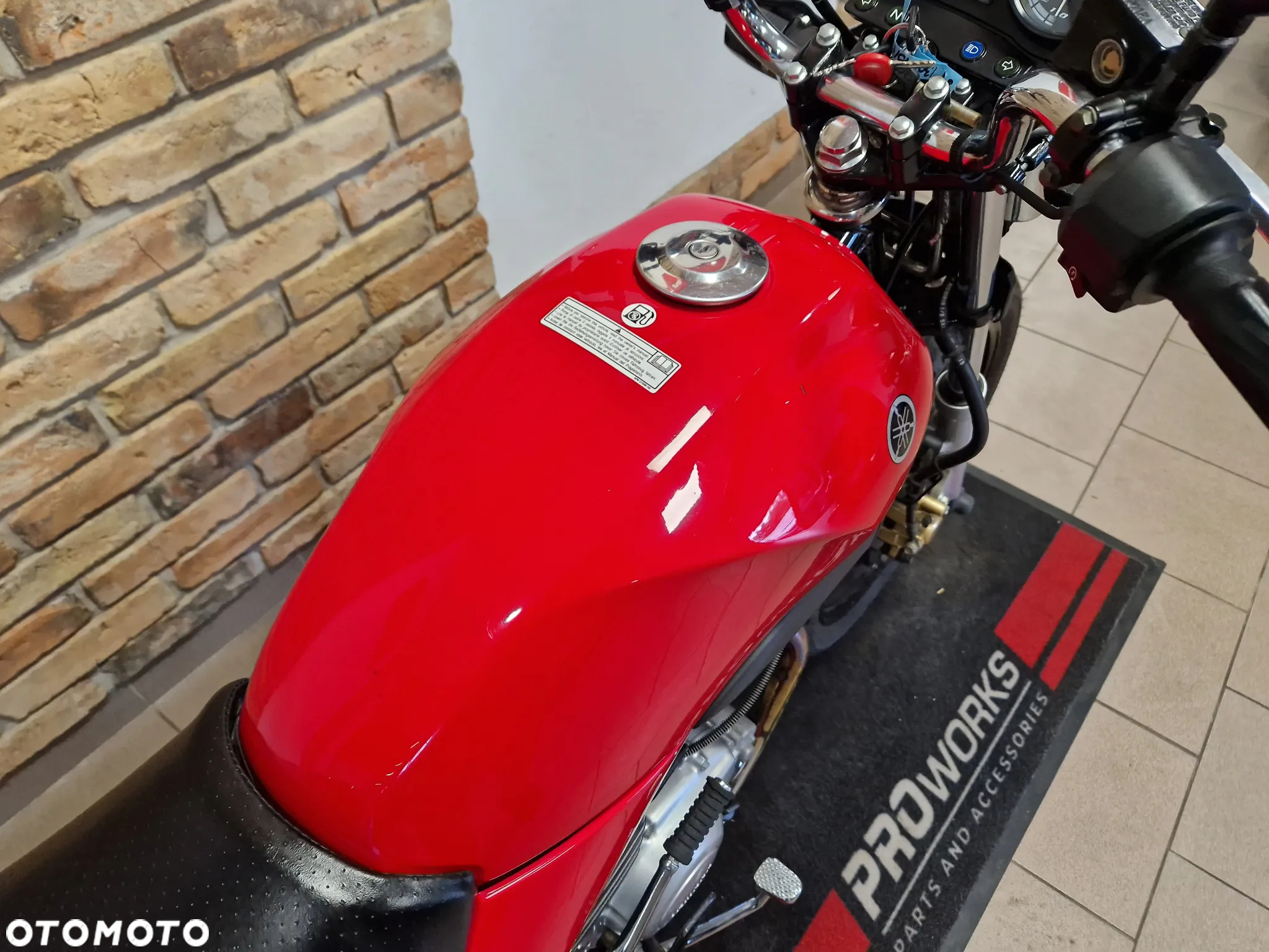 Yamaha YBR - 23