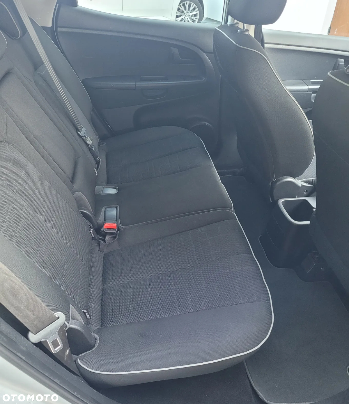 Kia Venga 1.4 CVVT Attract - 12
