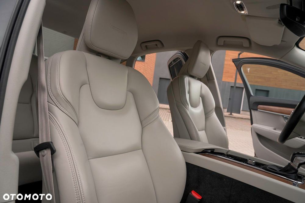 Volvo S90 D4 Inscription - 34