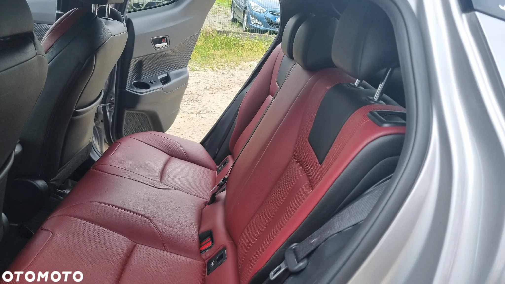 Toyota C-HR 1.8 Hybrid Comfort - 19
