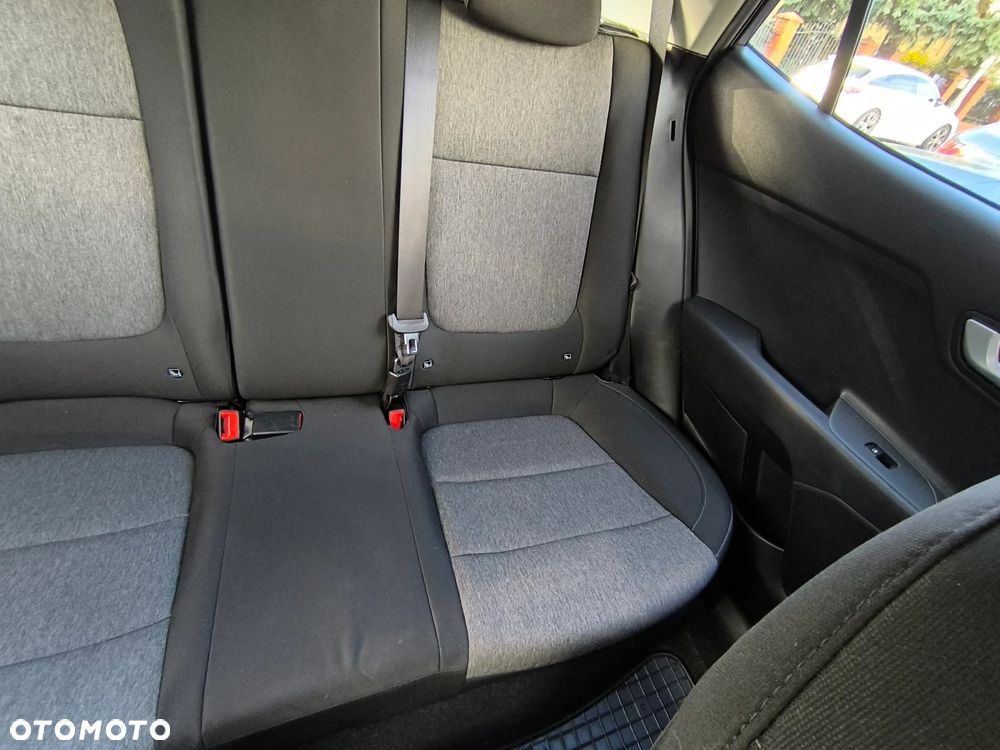 Kia Stonic 1.0 T-GDI L DCT - 31