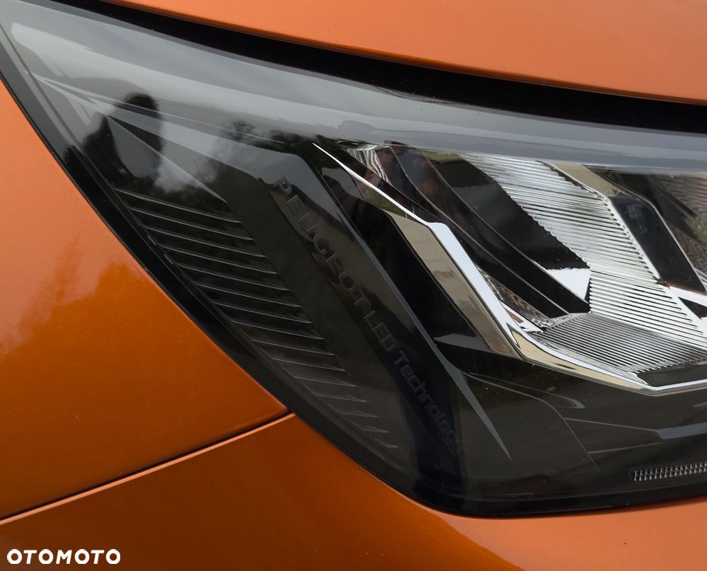 Peugeot 2008 PureTech 100 Stop&Start Allure - 10