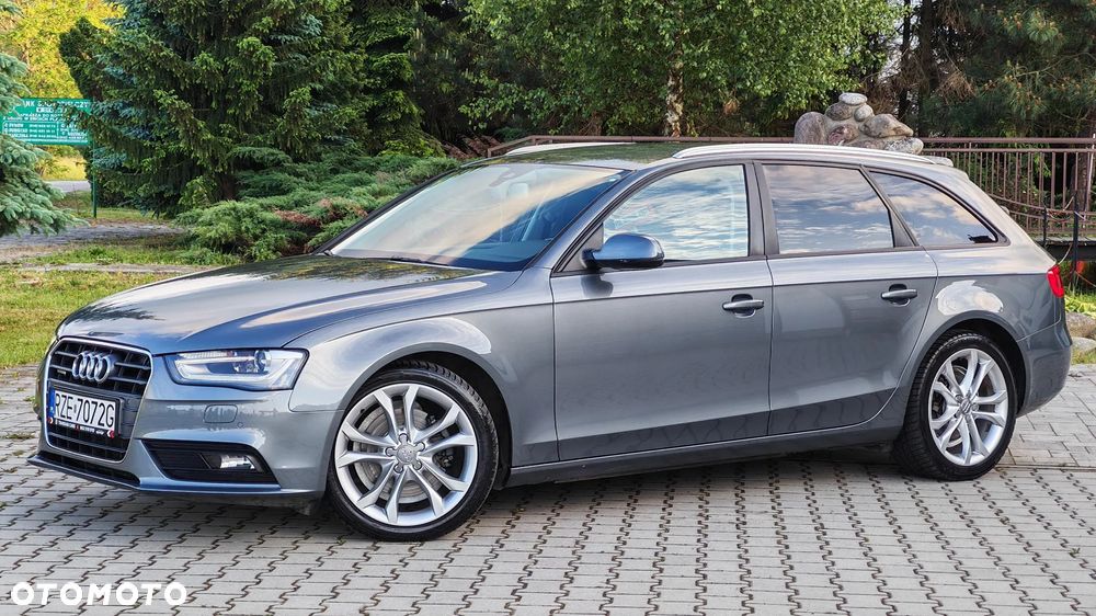 Audi A4 Avant 2.0 TDI DPF clean diesel quattro S tronic Ambiente - 13