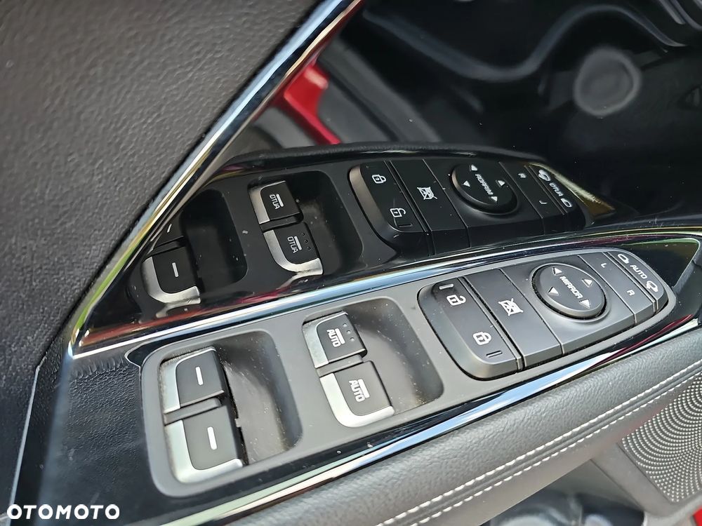 Kia Niro 1.6 GDI Hybrid L - 16