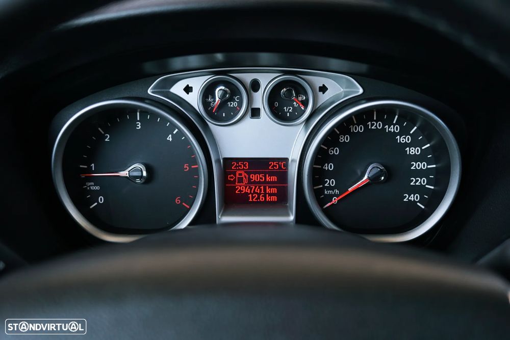 Ford Focus 1.6 TDCi Titanium - 28