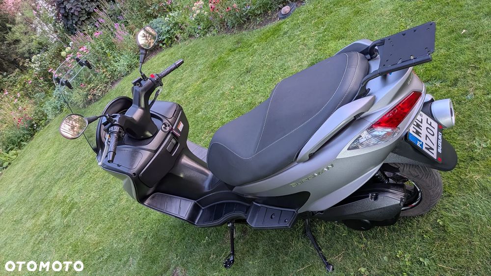 Suzuki Burgman - 6