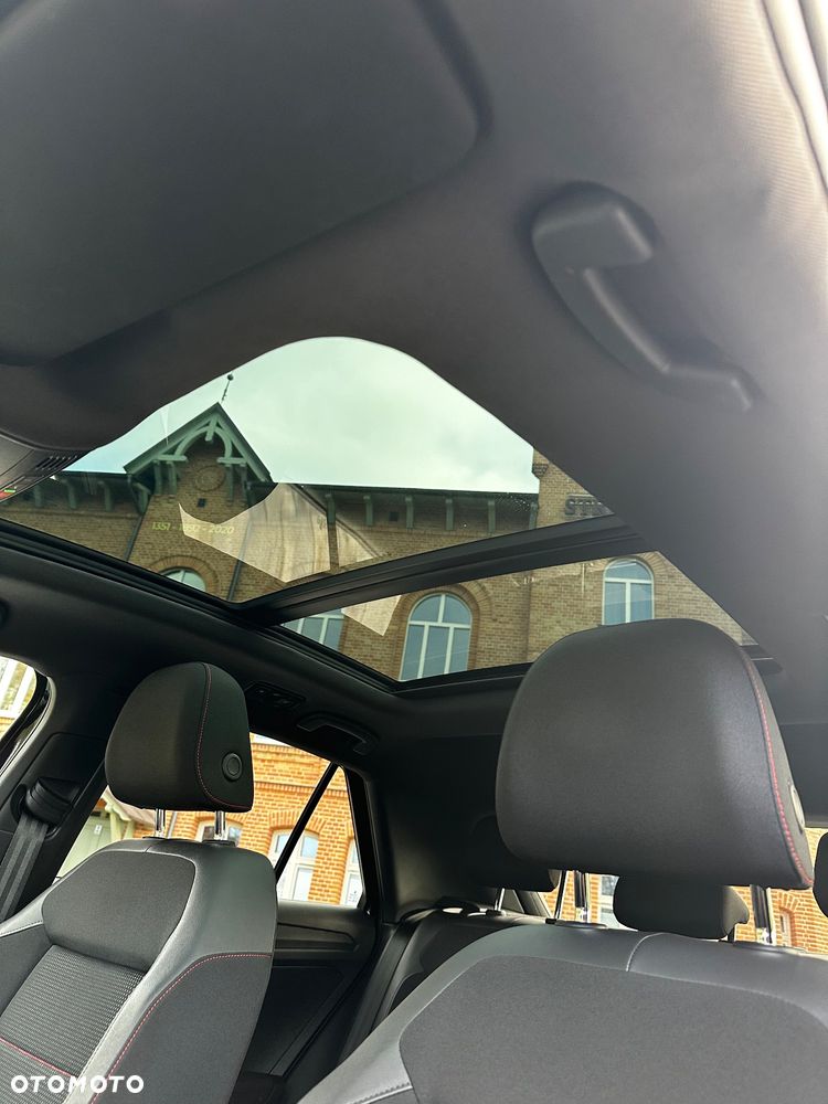 Volkswagen T-Roc - 38