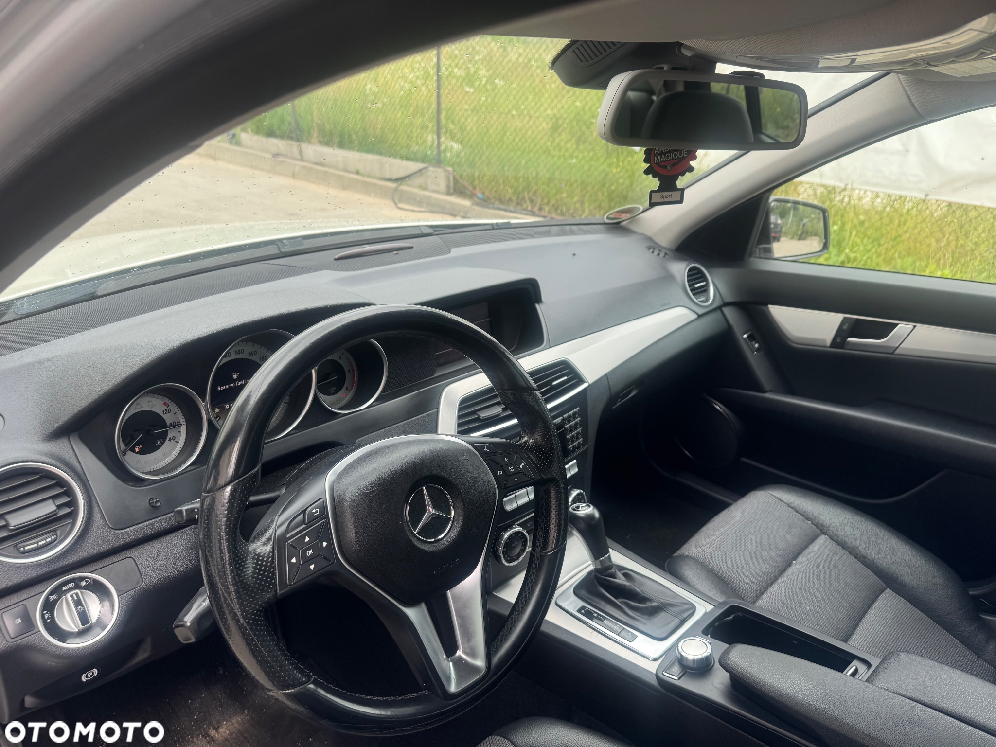 Mercedes-Benz Klasa C 250 (BlueTEC) d 4Matic 7G-TRONIC - 11