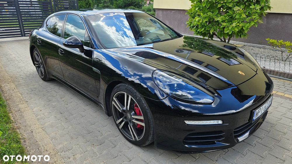 Porsche Panamera PDK - 3