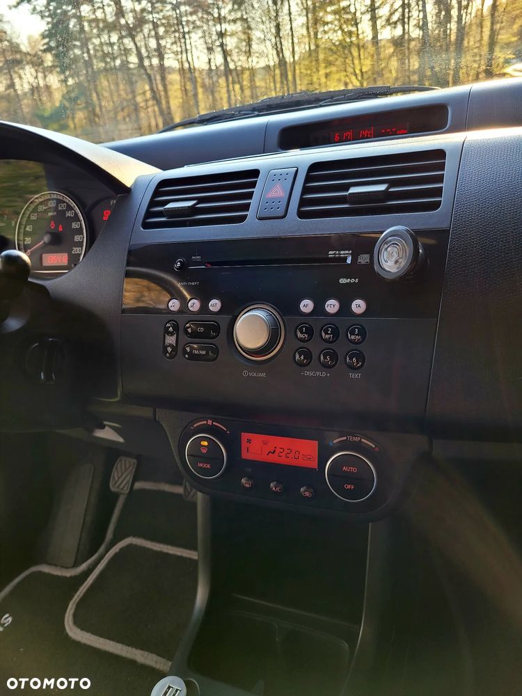 Suzuki Swift 1.3 Classic - 7