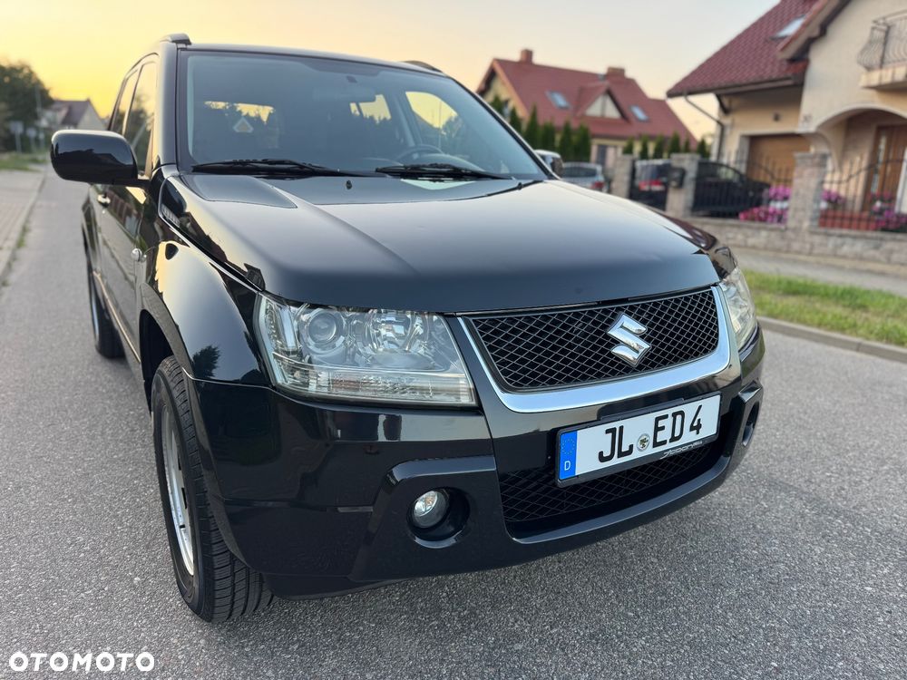 Suzuki Grand Vitara 2.0 Comfort Family - 10