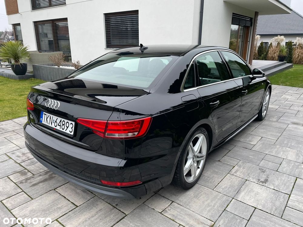 Audi A4 Limousine - 35