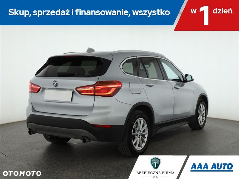 BMW X1 - 7
