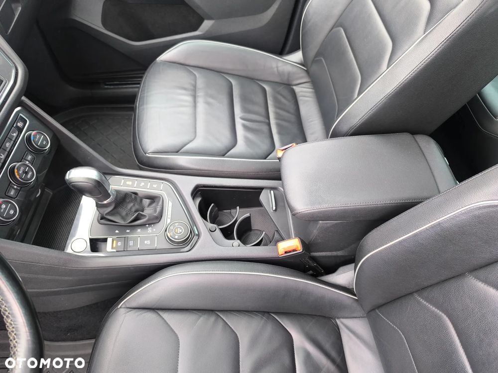 Volkswagen Tiguan 2.0 TSI 4Motion DSG Sport & Style - 31