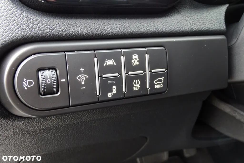 Kia XCeed 1.6 T-GDI L Business Line DCT - 23