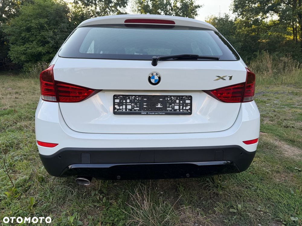BMW X1 xDrive18d xLine - 35