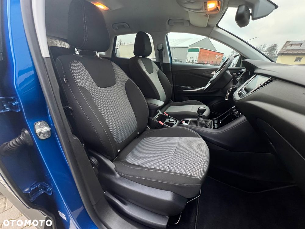 Opel Grandland X 1.2 Start/Stop Business INNOVATION - 27