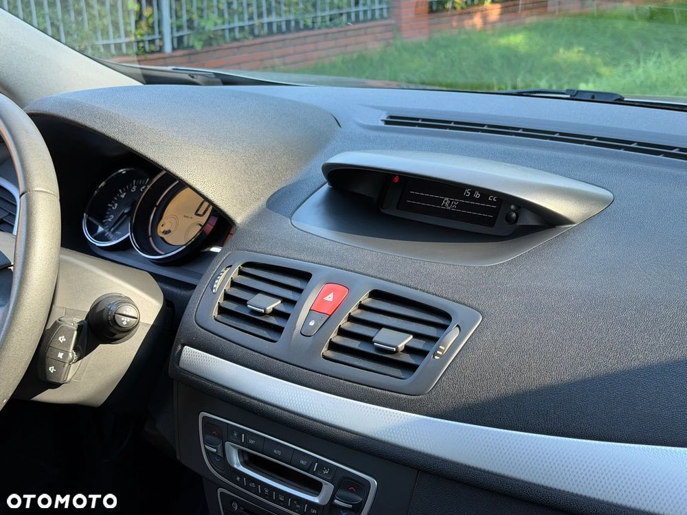 Renault Megane 1.6 16V 100 Expression - 27