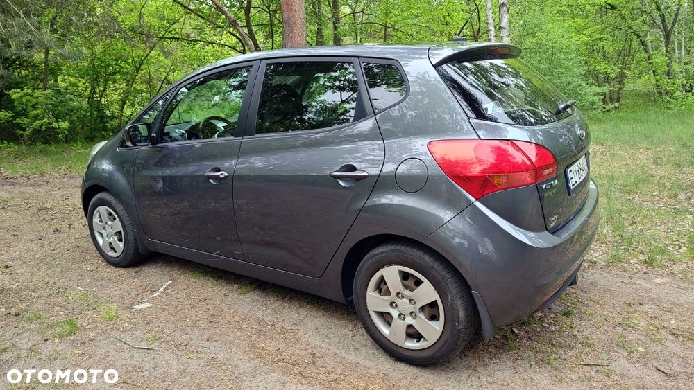Kia Venga - 2