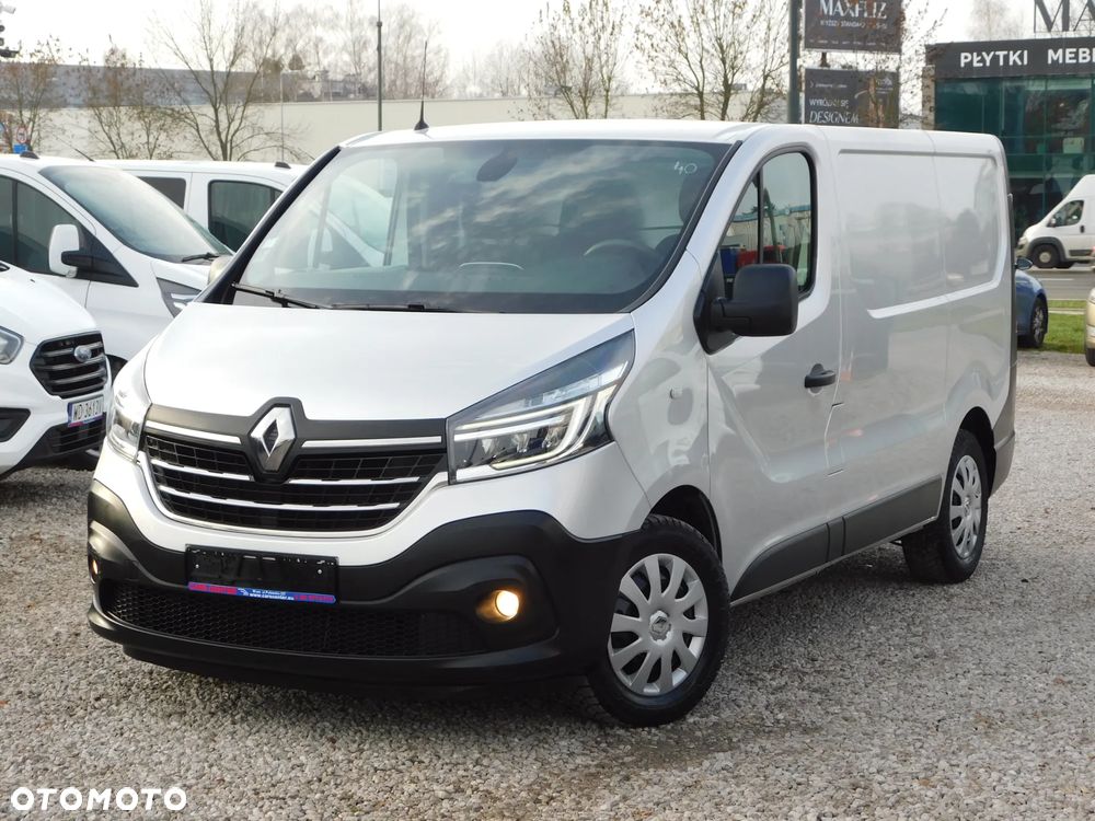 Renault TRAFIC - 1