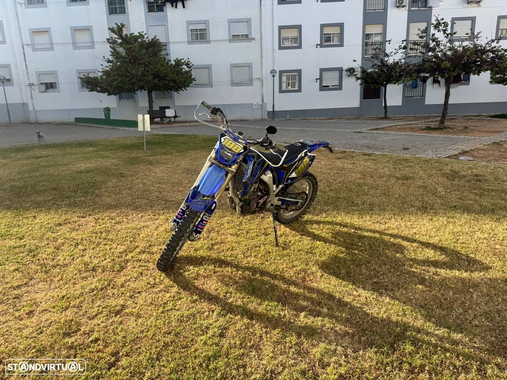 Yamaha YZF 450F - 6