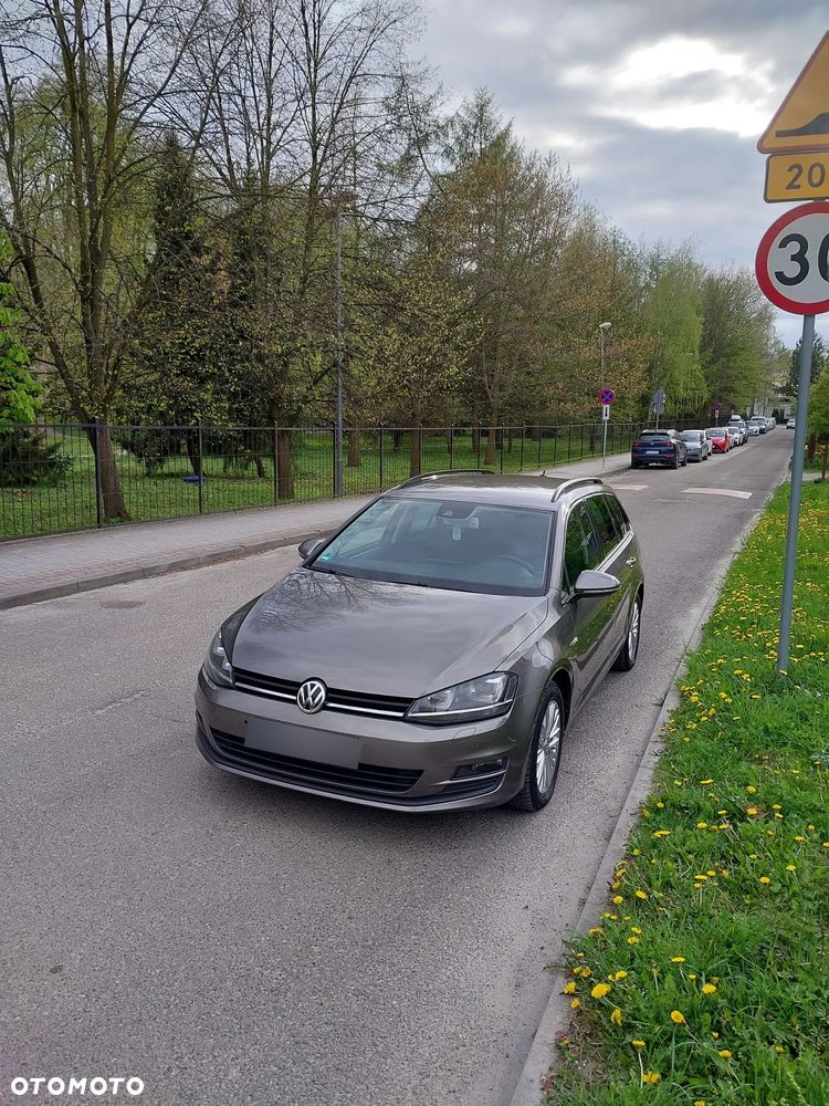 Volkswagen Golf 2.0 TDI (BlueMotion Technology) DSG Comfortline - 2