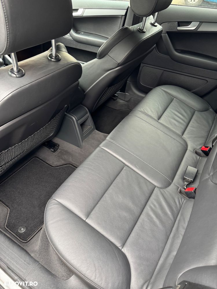 Audi A3 Sportback 1.6 TDI S-tronic Attraction - 11