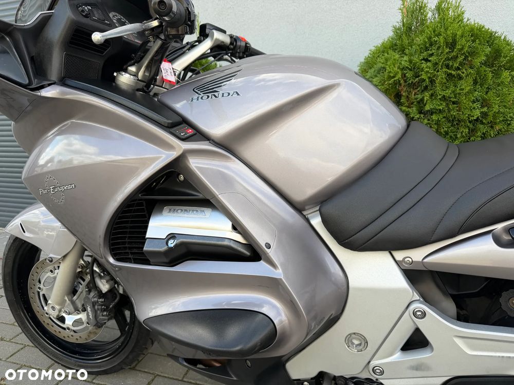 Honda ST - 33