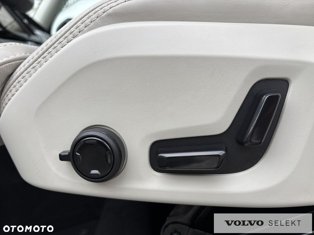 Volvo XC 60 - 17