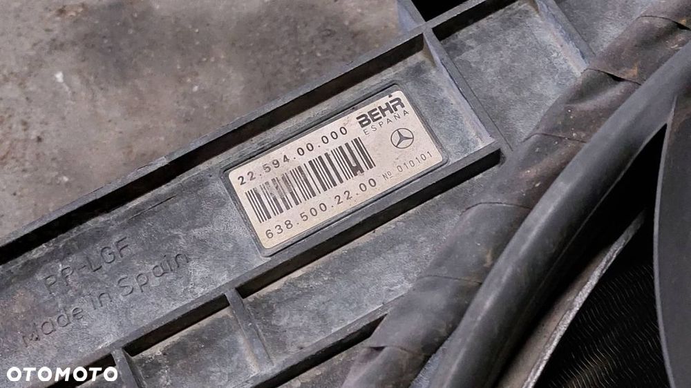 WENTYLATOR CHŁODNICA MERCEDES W638 2.3 BENZYNA - 3