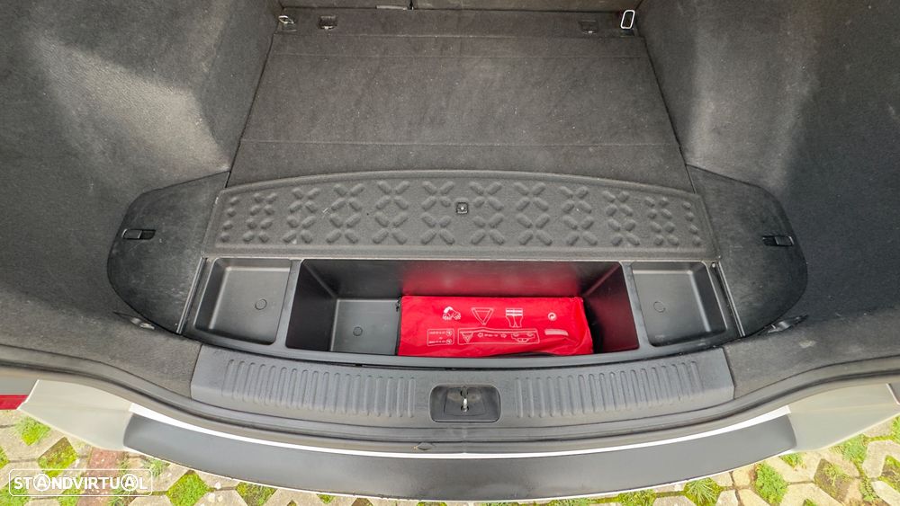 Kia Ceed SW 1.6 CRDi EX - 14