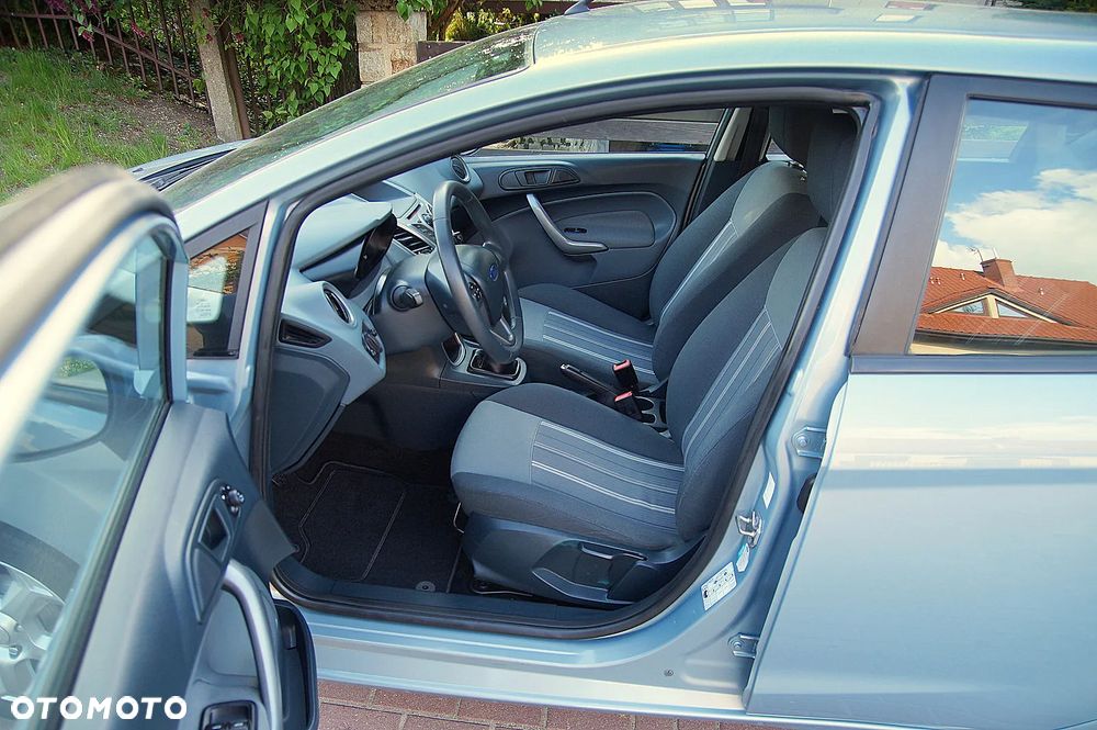 Ford Fiesta 1.25 Ambiente - 14