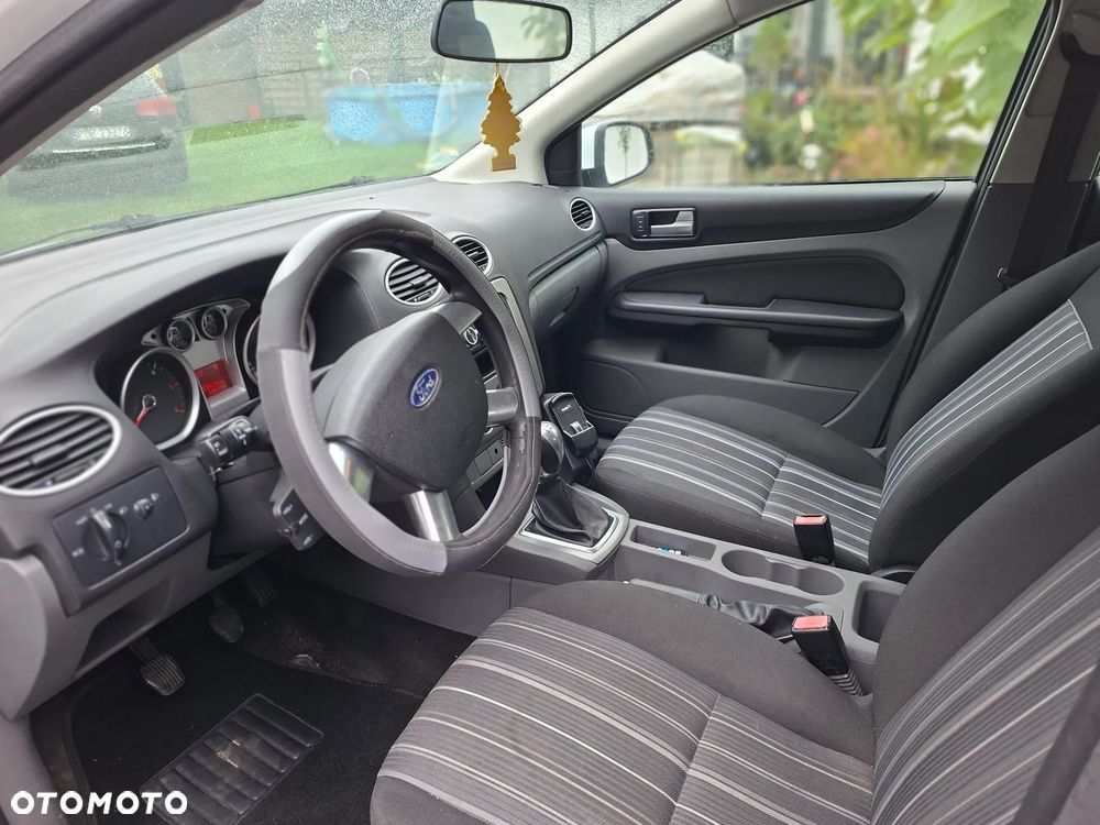Ford Focus - 6