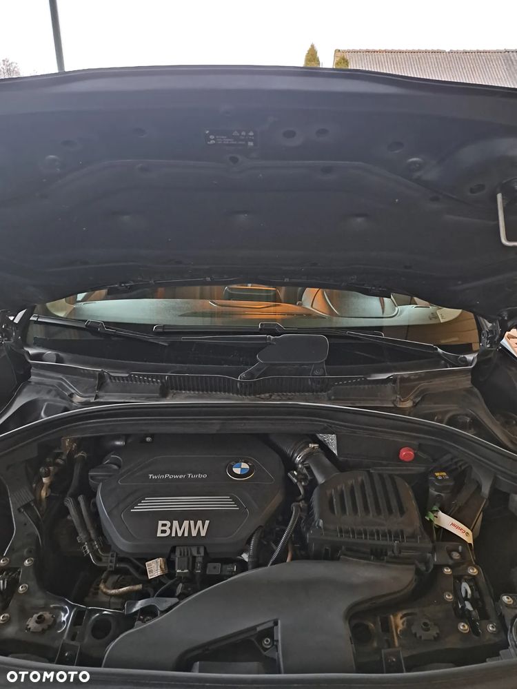 BMW Seria 2 216d - 12